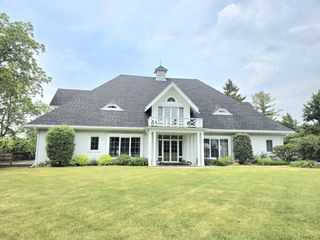 711 Giddings AVENUE, Sheboygan Falls, WI 53085