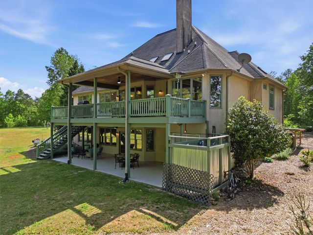 2190 Landrum Mill Road, Campobello, SC 29322