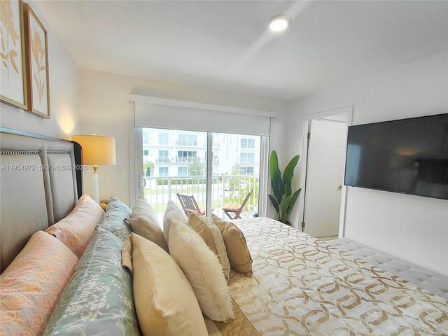 25868 SW 139th Path, Homestead, FL 33032