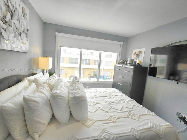 25868 SW 139th Path, Homestead, FL 33032