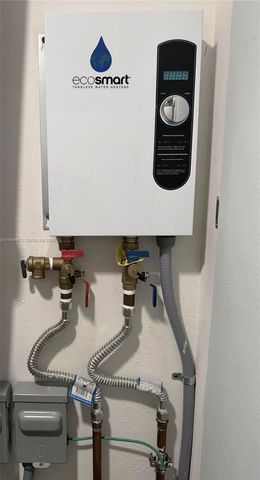 25868 SW 139th Path, Homestead, FL 33032