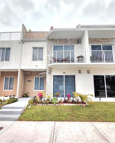 25868 SW 139th Path, Homestead, FL 33032