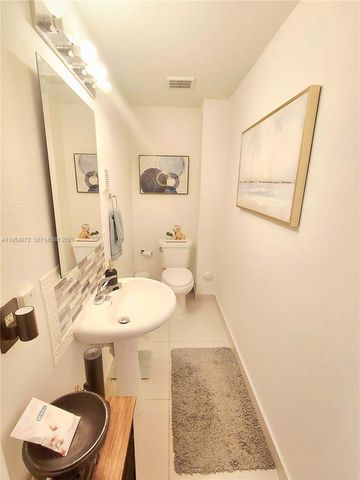 25868 SW 139th Path, Homestead, FL 33032