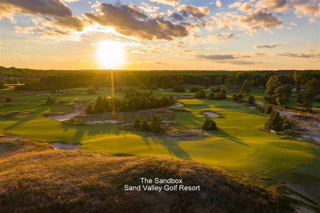 1437 Medina Court, Nekoosa, WI 54457