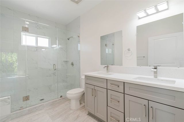 1961 Waltonia Drive 106, Montrose, CA 91020