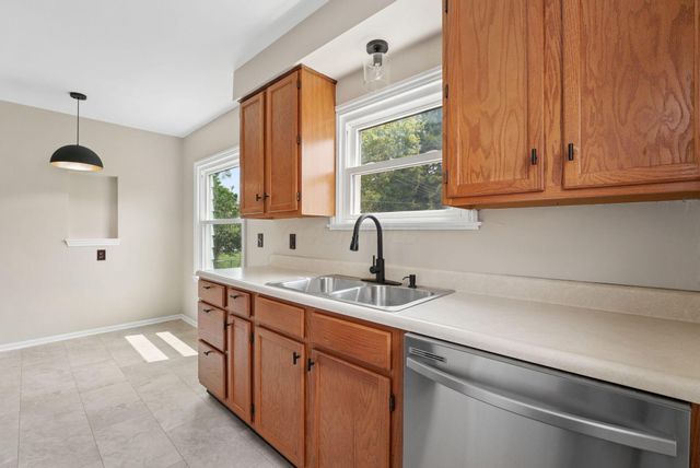 375 E Royal Forest Boulevard, Columbus, OH 43214