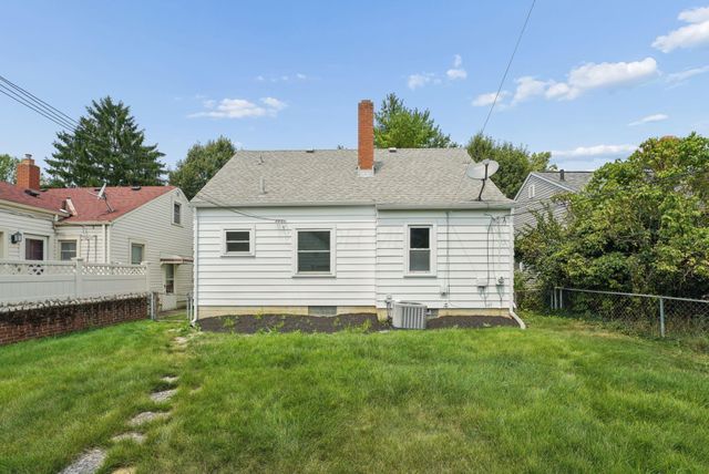 375 E Royal Forest Boulevard, Columbus, OH 43214