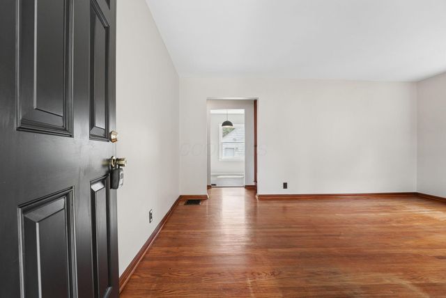 375 E Royal Forest Boulevard, Columbus, OH 43214