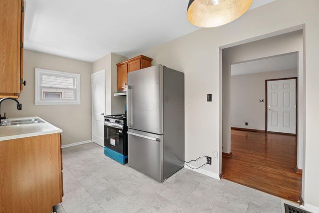 375 E Royal Forest Boulevard, Columbus, OH 43214