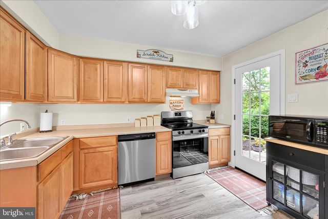 253 PIKETOWN RD, Harrisburg, PA 17112