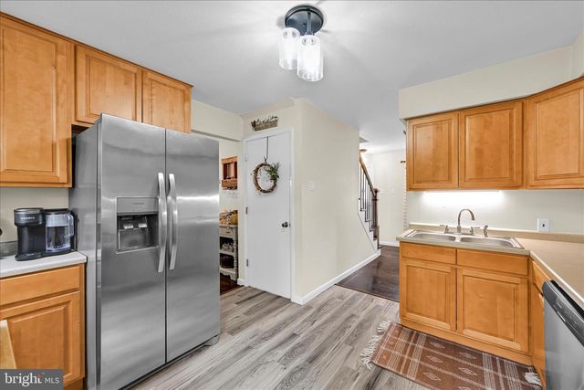 253 PIKETOWN RD, Harrisburg, PA 17112