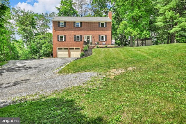 253 PIKETOWN RD, Harrisburg, PA 17112