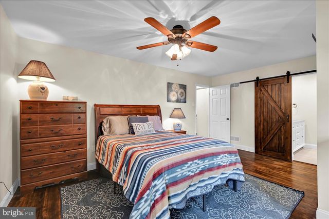 253 PIKETOWN RD, Harrisburg, PA 17112