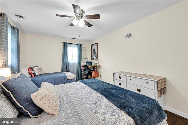 253 PIKETOWN RD, Harrisburg, PA 17112