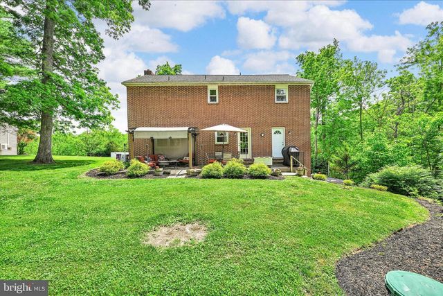 253 PIKETOWN RD, Harrisburg, PA 17112