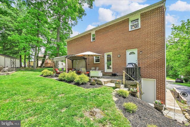 253 PIKETOWN RD, Harrisburg, PA 17112