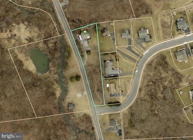 253 PIKETOWN RD, Harrisburg, PA 17112