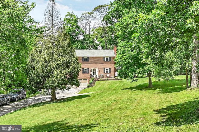 253 PIKETOWN RD, Harrisburg, PA 17112