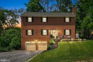 253 PIKETOWN RD, Harrisburg, PA 17112