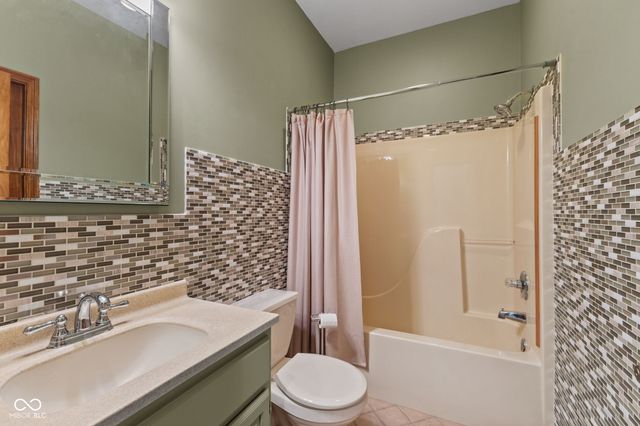 1858 Broadleaf Court, Greenwood, IN 46143