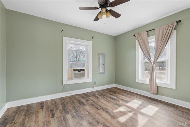 1074 Throckmorton Trail, Scottsburg, VA 24589