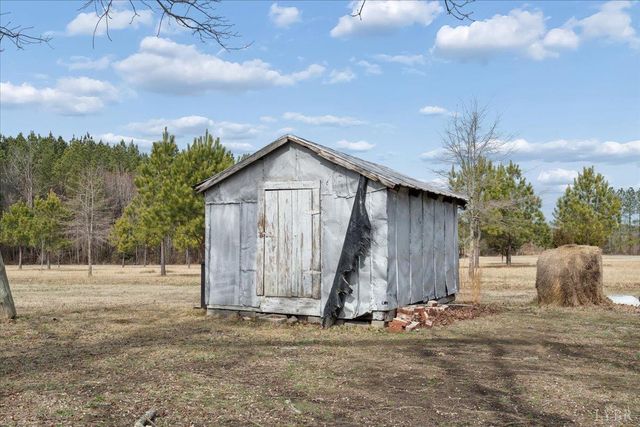 1074 Throckmorton Trail, Scottsburg, VA 24589