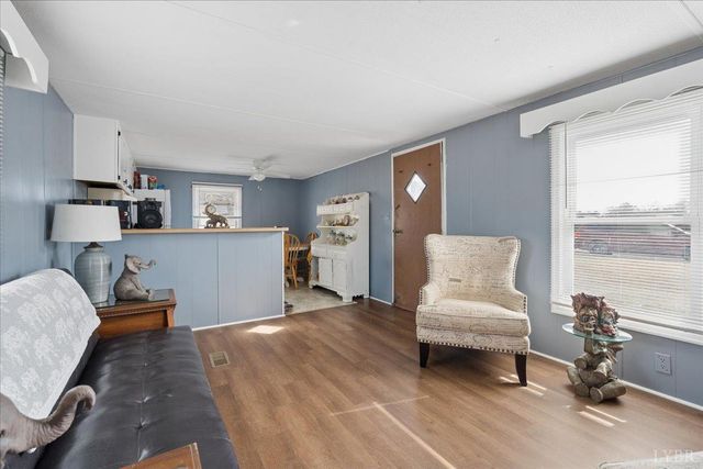 1074 Throckmorton Trail, Scottsburg, VA 24589