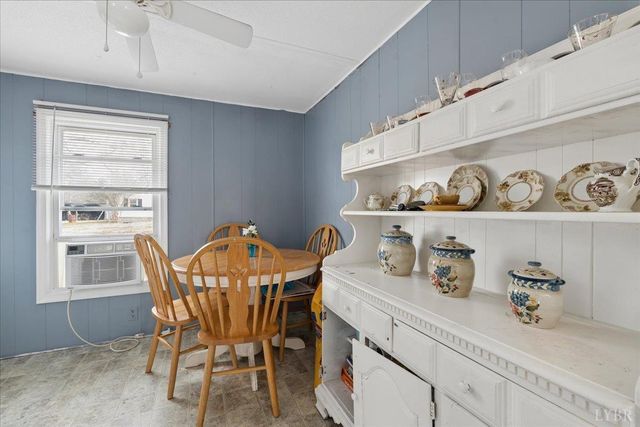 1074 Throckmorton Trail, Scottsburg, VA 24589