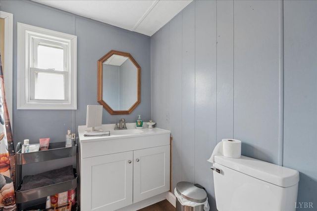 1074 Throckmorton Trail, Scottsburg, VA 24589