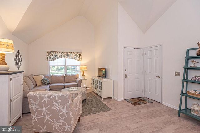 4 AMBLESIDE CT, Ocean Pines, MD 21811