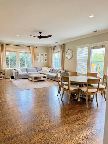 24217 English Rose, Valencia, CA 91354