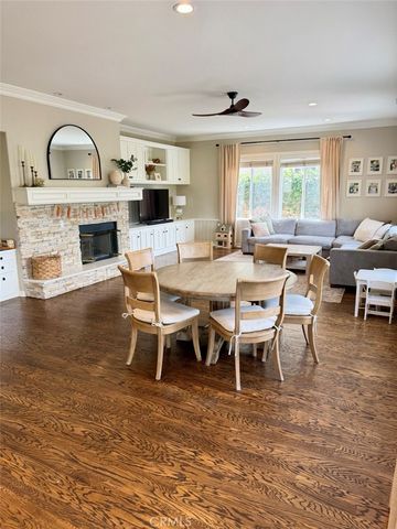 24217 English Rose, Valencia, CA 91354