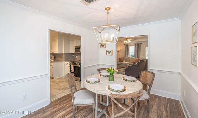 571 Acorn Lane, Brandon, MS 39047