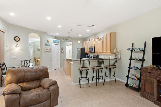 4882 W BREEZE CIRCLE, Palm Harbor, FL 34683