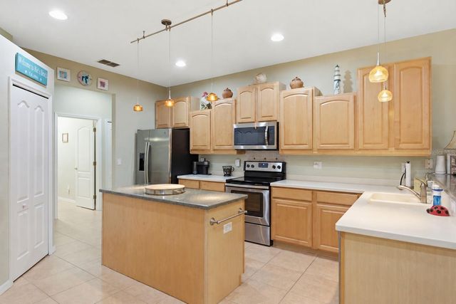 4882 W BREEZE CIRCLE, Palm Harbor, FL 34683