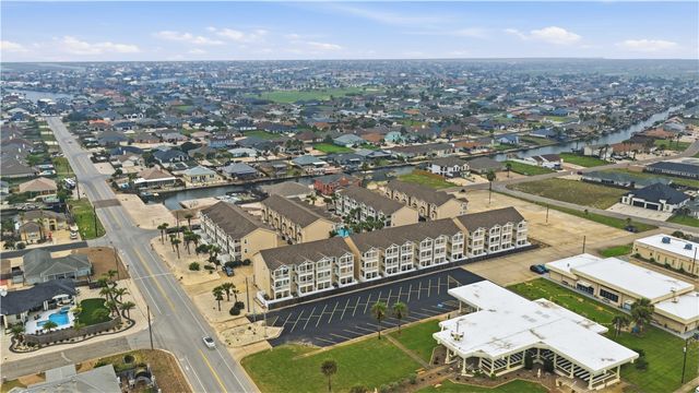 14202 Encantada Ave, Corpus Christi, TX 78418