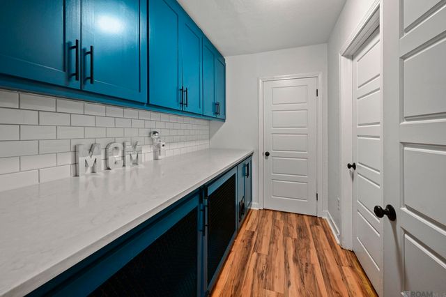 350 W Ardenwood, Baton Rouge, LA 70806