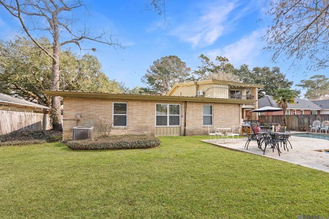 350 W Ardenwood, Baton Rouge, LA 70806