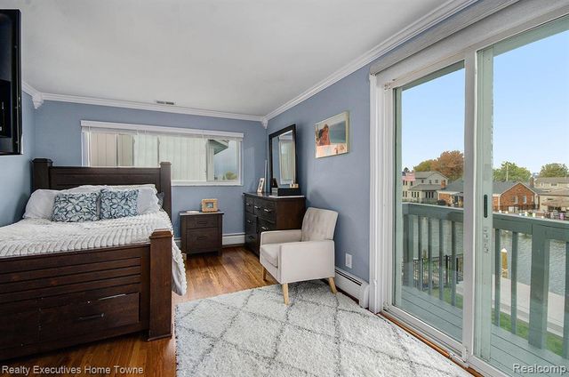 37762 Huron Pointe Drive, Harrison Twp, MI 48045