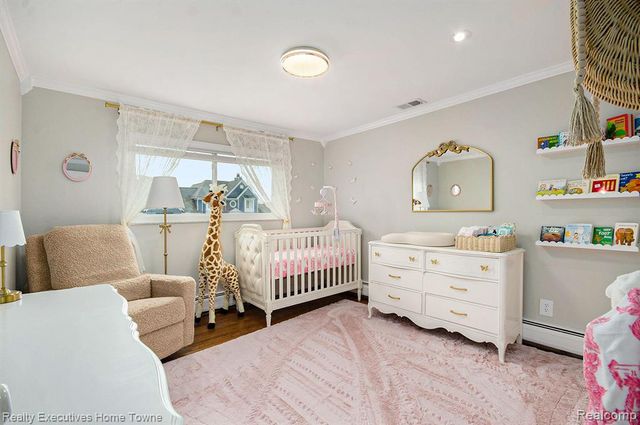 37762 Huron Pointe Drive, Harrison Twp, MI 48045