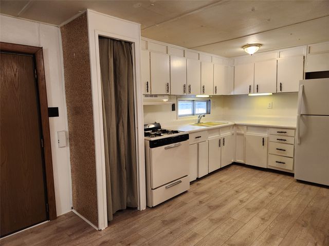 12208 Lunar Lane, Burleson, TX 76028