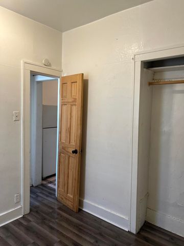 4030 Pulaski Street, East Chicago, IN 46312