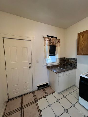 4030 Pulaski Street, East Chicago, IN 46312