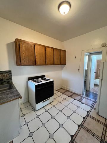 4030 Pulaski Street, East Chicago, IN 46312