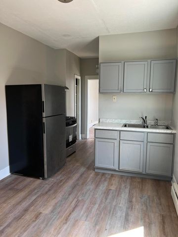 4030 Pulaski Street, East Chicago, IN 46312