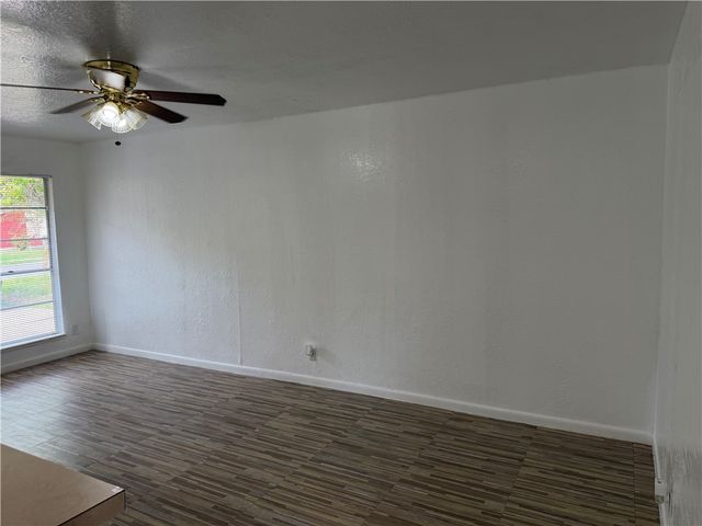 4614 Galway Dr, Corpus Christi, TX 78413