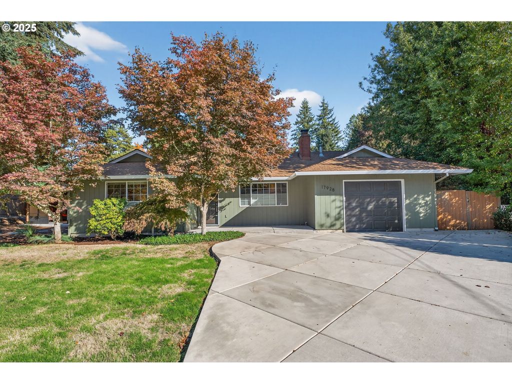 17928 ROYAL Ct, Lake Oswego, OR 97035