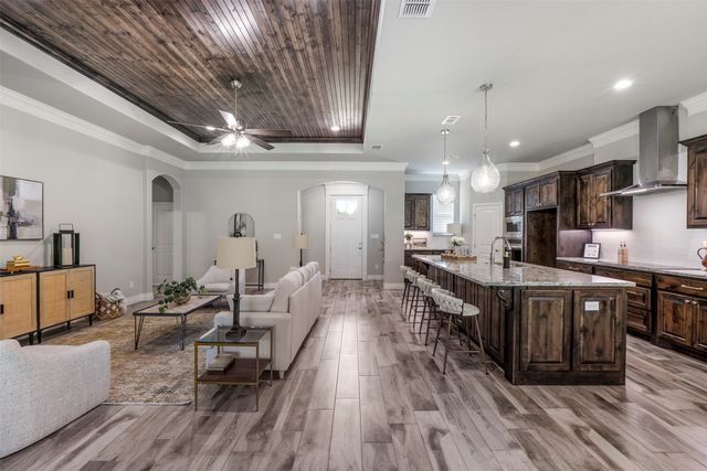 10301 Ravenswood Road, Granbury, TX 76049