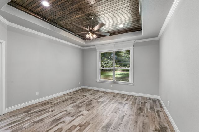 10301 Ravenswood Road, Granbury, TX 76049
