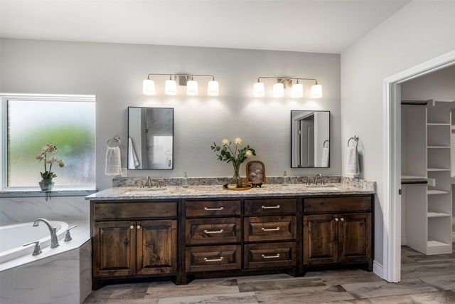10301 Ravenswood Road, Granbury, TX 76049